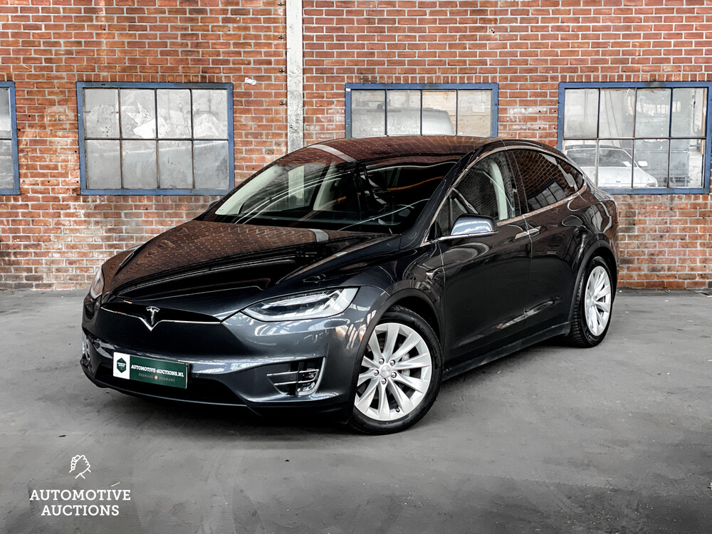 Tesla Model X 90D Base 420hp 2017 7-Personen