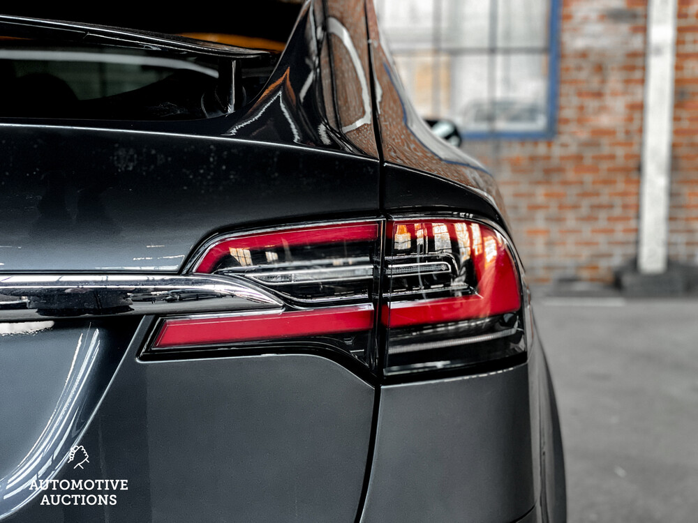 Tesla Model X 90D Base 420hp 2017 7-Personen