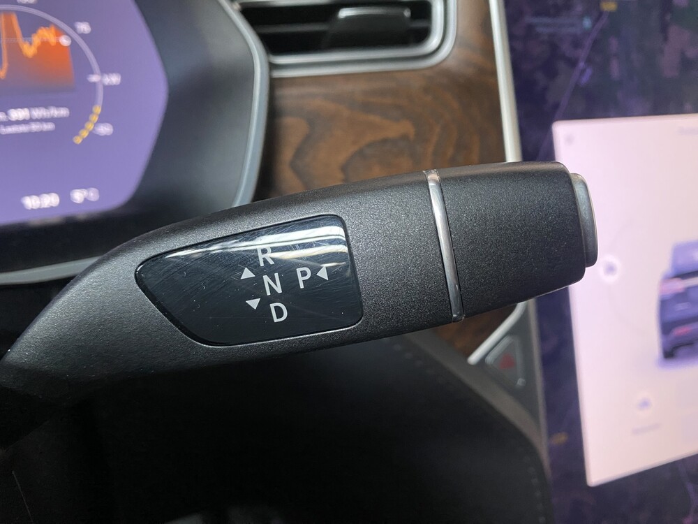 Tesla Model X 90D Base 420hp 2017 7-Personen