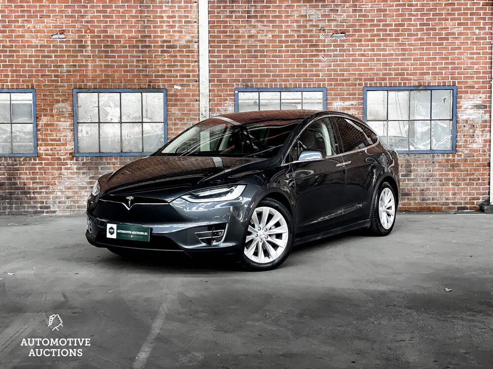Tesla Model X 90D Base 420hp 2017 7-Personen