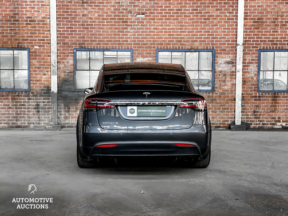Tesla Model X 90D Base 420hp 2017 7-Personen