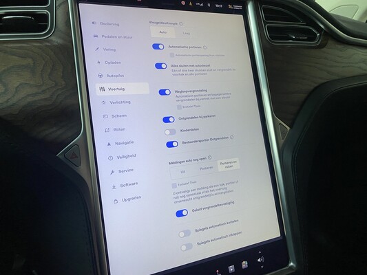 Tesla Model X 90D Base 420hp 2017 7-Personen