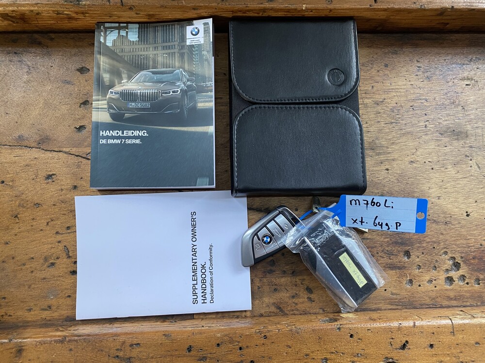 BMW M760Li xDrive HE 6.6 V12 585PS 2019 7er -Orig. NL-, XT-649-P