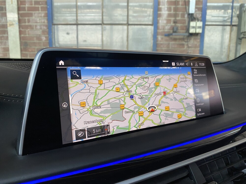 BMW M760Li xDrive HE 6.6 V12 585PS 2019 7er -Orig. NL-, XT-649-P