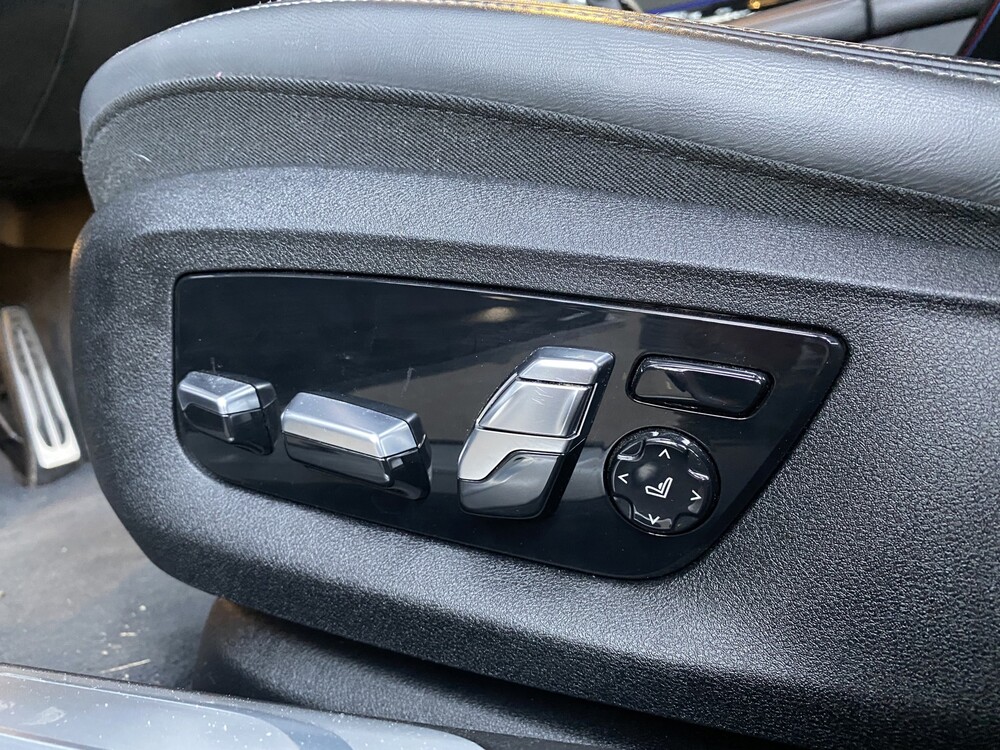 BMW M760Li xDrive HE 6.6 V12 585PS 2019 7er -Orig. NL-, XT-649-P