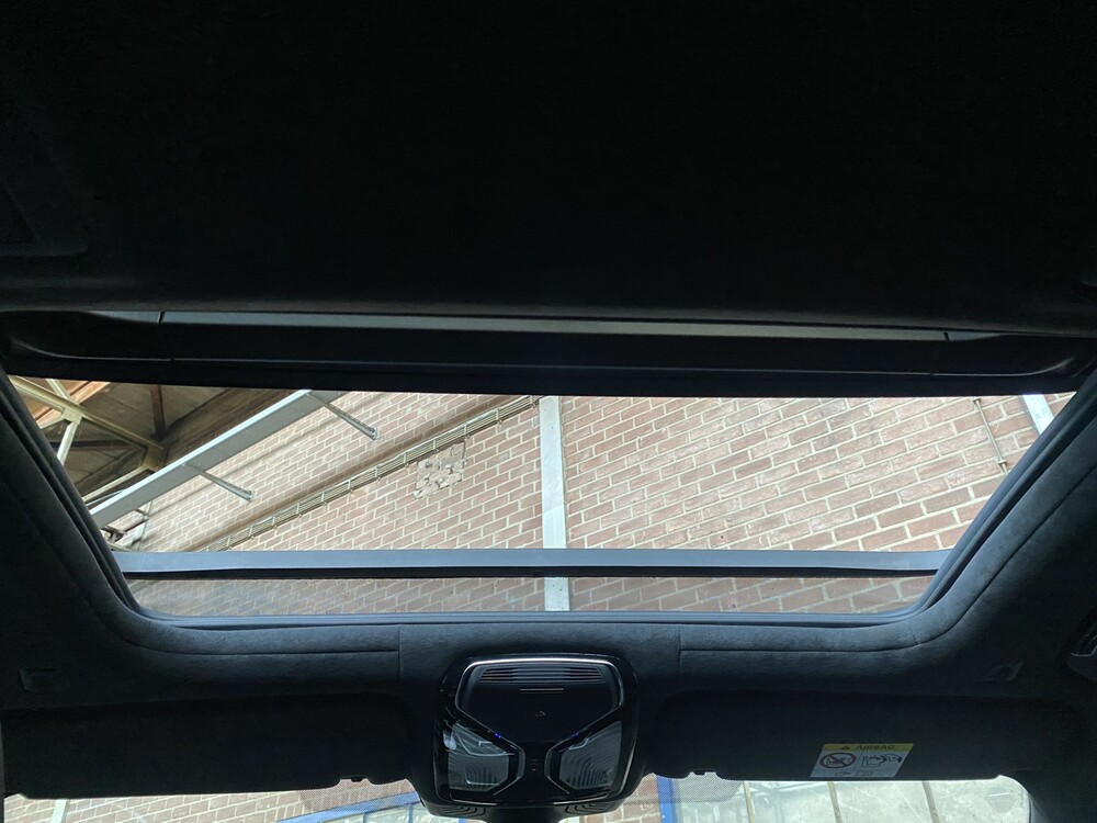 BMW M760Li xDrive HE 6.6 V12 585PS 2019 7er -Orig. NL-, XT-649-P