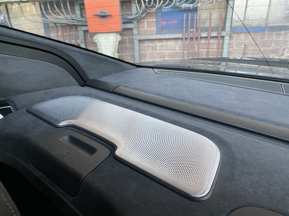 BMW M760Li xDrive HE 6.6 V12 585PS 2019 7er -Orig. NL-, XT-649-P