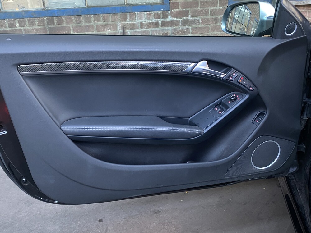 Audi RS5 Coupé 4.2 FSI Quattro 450PS 2012, 4-KVH-74