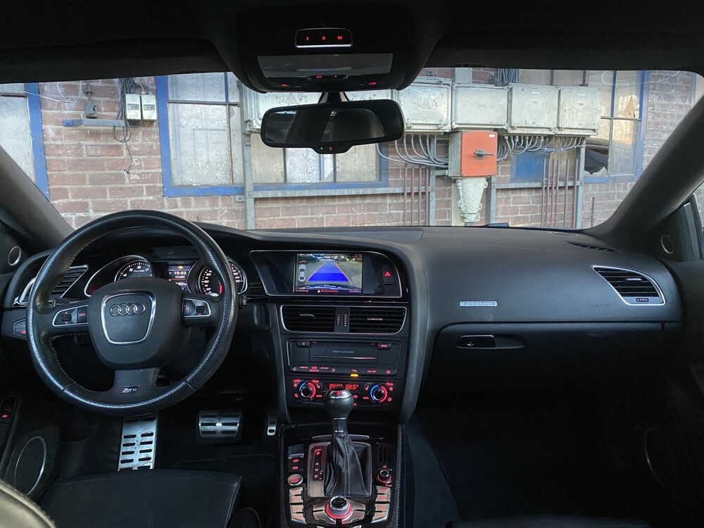 Audi RS5 Coupé 4.2 FSI Quattro 450PS 2012, 4-KVH-74