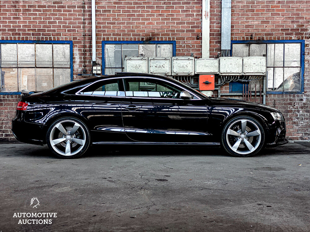 Audi RS5 Coupé 4.2 FSI Quattro 450PS 2012, 4-KVH-74