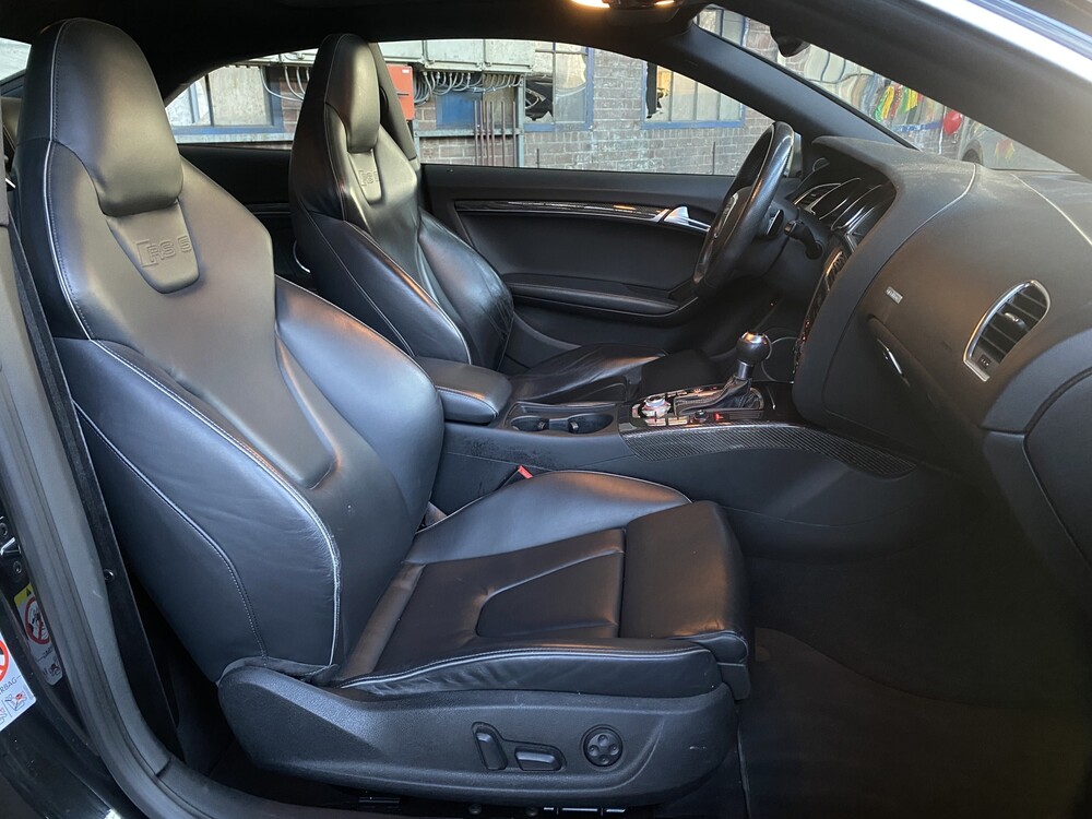 Audi RS5 Coupé 4.2 FSI Quattro 450PS 2012, 4-KVH-74