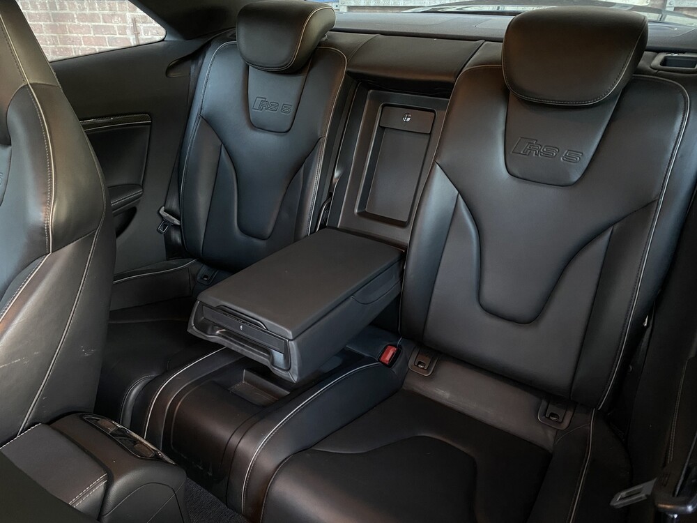 Audi RS5 Coupé 4.2 FSI Quattro 450PS 2012, 4-KVH-74