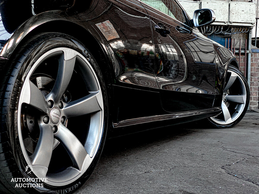 Audi RS5 Coupé 4.2 FSI Quattro 450PS 2012, 4-KVH-74