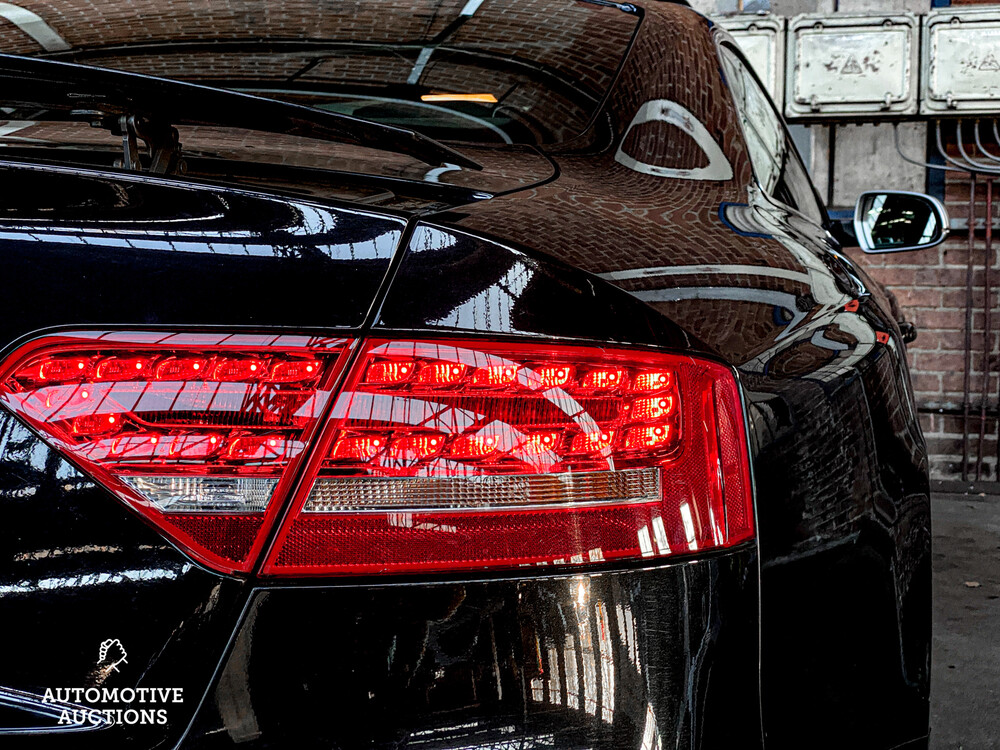 Audi RS5 Coupé 4.2 FSI Quattro 450PS 2012, 4-KVH-74