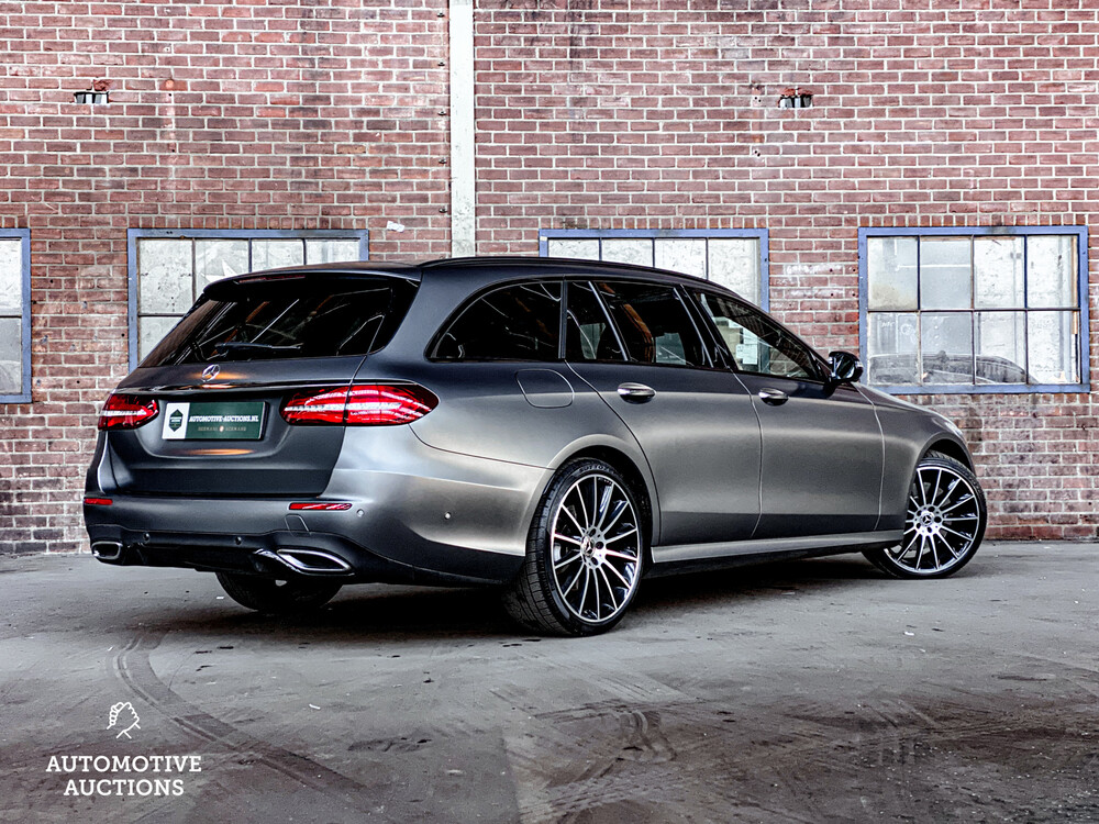 Mercedes-Benz E400d AMG Kombi DESIGNO 4Matic Neues Modell 340PS 2018 E-Klasse, XR-810-Z