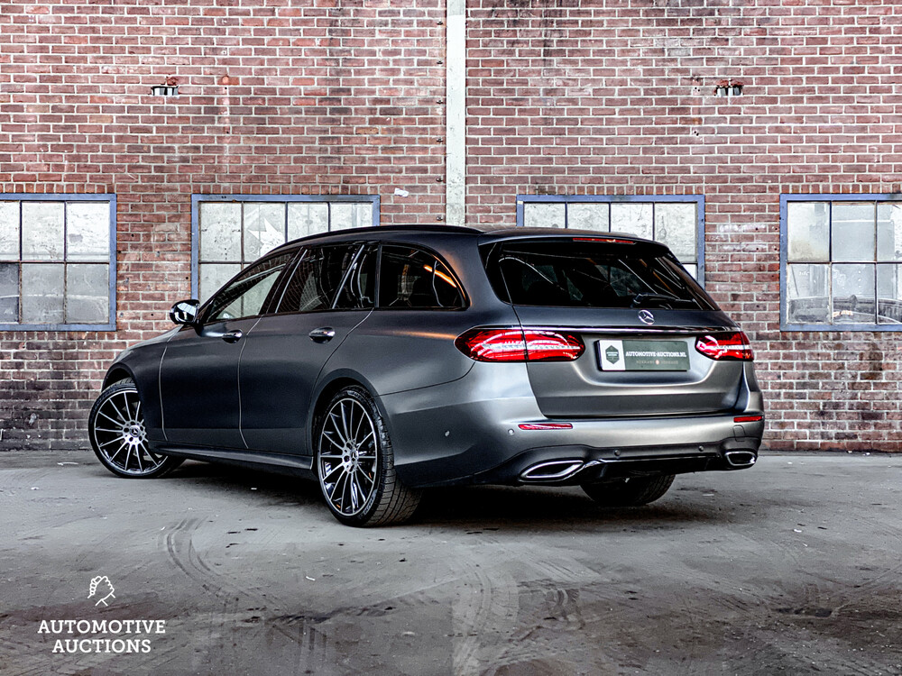 Mercedes-Benz E400d AMG Kombi DESIGNO 4Matic Neues Modell 340PS 2018 E-Klasse, XR-810-Z