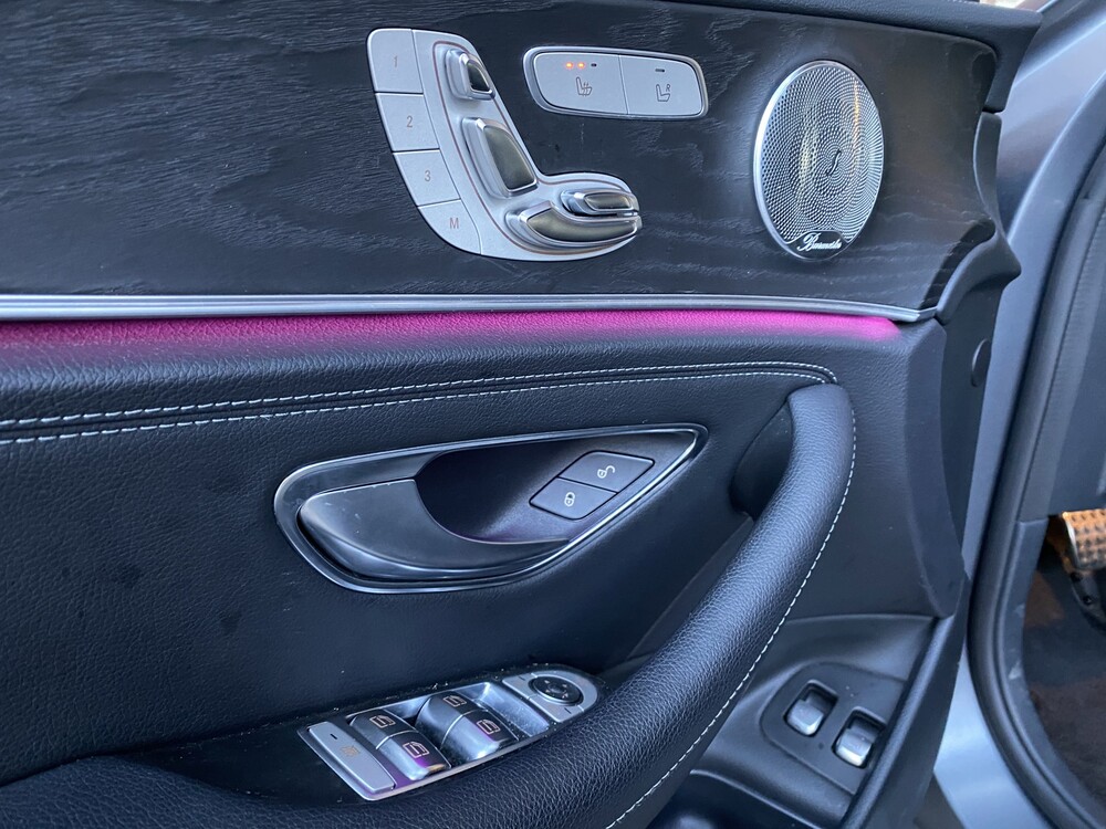 Mercedes-Benz E400d AMG Kombi DESIGNO 4Matic Neues Modell 340PS 2018 E-Klasse, XR-810-Z