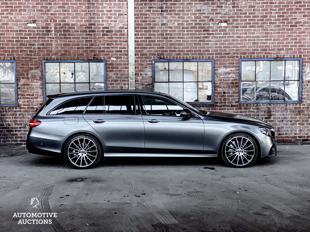 Mercedes-Benz E400d AMG Kombi DESIGNO 4Matic Neues Modell 340PS 2018 E-Klasse, XR-810-Z