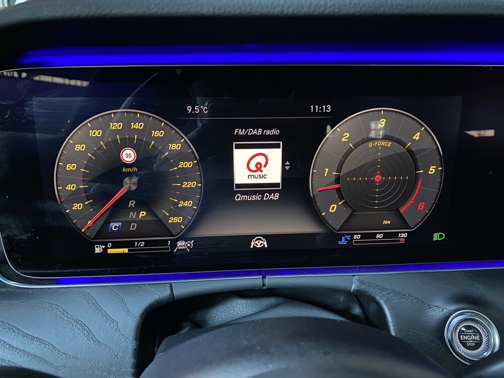 Mercedes-Benz E400d AMG Kombi DESIGNO 4Matic Neues Modell 340PS 2018 E-Klasse, XR-810-Z