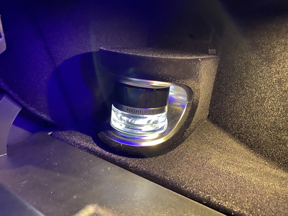 Mercedes-Benz E400d AMG Kombi DESIGNO 4Matic Neues Modell 340PS 2018 E-Klasse, XR-810-Z