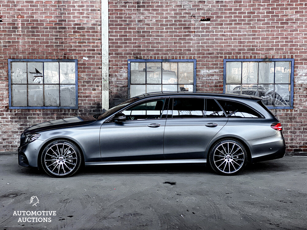 Mercedes-Benz E400d AMG Kombi DESIGNO 4Matic Neues Modell 340PS 2018 E-Klasse, XR-810-Z