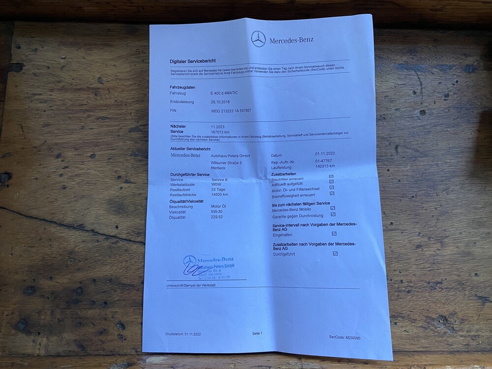 Mercedes-Benz E400d AMG Kombi DESIGNO 4Matic Neues Modell 340PS 2018 E-Klasse, XR-810-Z