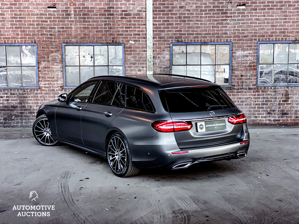 Mercedes-Benz E400d AMG Kombi DESIGNO 4Matic Neues Modell 340PS 2018 E-Klasse, XR-810-Z