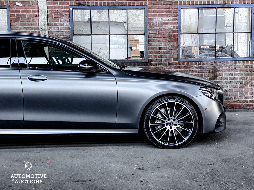 Mercedes-Benz E400d AMG Kombi DESIGNO 4Matic Neues Modell 340PS 2018 E-Klasse, XR-810-Z