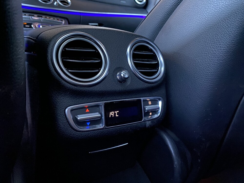 Mercedes-Benz E400d AMG Kombi DESIGNO 4Matic Neues Modell 340PS 2018 E-Klasse, XR-810-Z