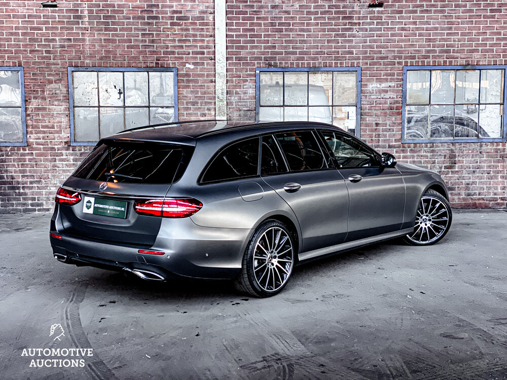 Mercedes-Benz E400d AMG Kombi DESIGNO 4Matic Neues Modell 340PS 2018 E-Klasse, XR-810-Z