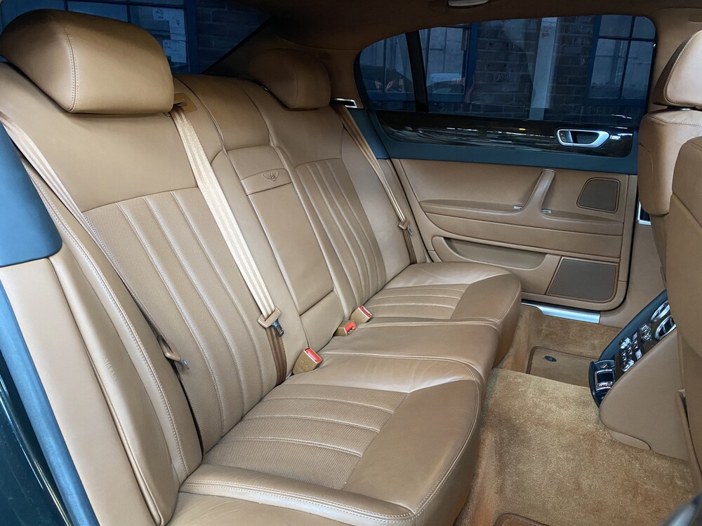 Bentley Continental Flying Spur 6.0 W12 560PS 2006 -Youngtimer-