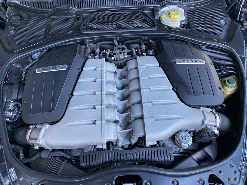 Bentley Continental Flying Spur 6.0 W12 560PS 2006 -Youngtimer-