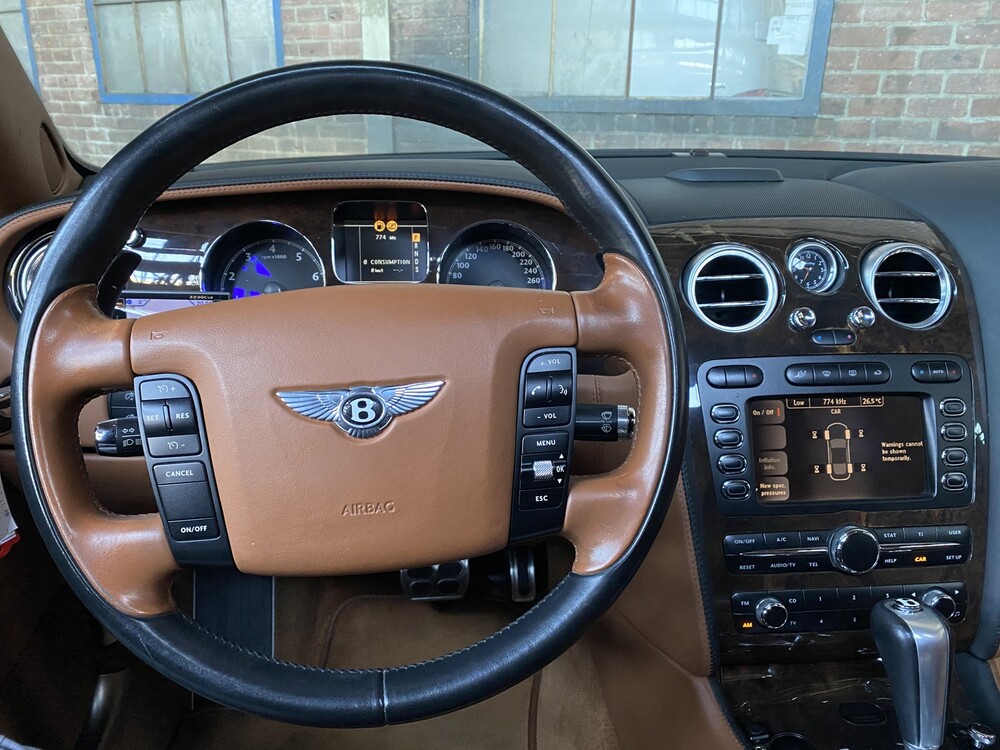 Bentley Continental Flying Spur 6.0 W12 560PS 2006 -Youngtimer-