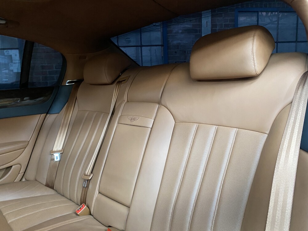 Bentley Continental Flying Spur 6.0 W12 560PS 2006 -Youngtimer-