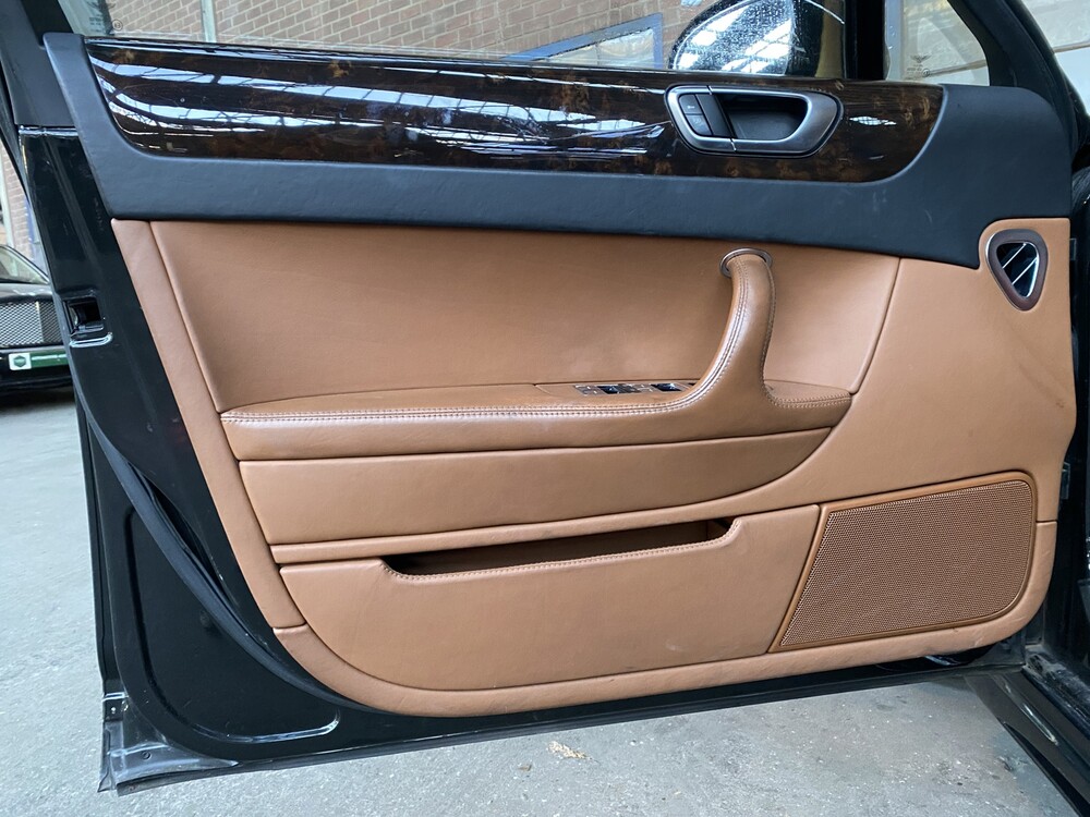 Bentley Continental Flying Spur 6.0 W12 560PS 2006 -Youngtimer-