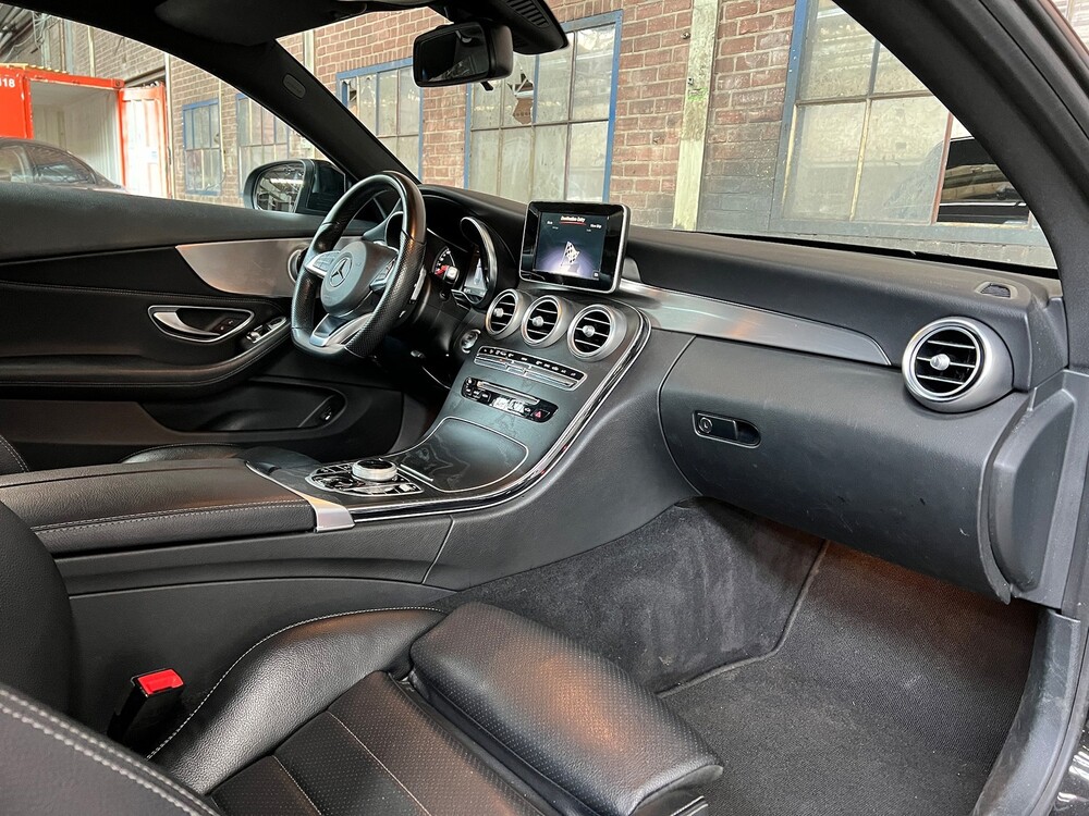 Mercedes-Benz C180 Coupé AMG Premium Plus 156PS 2017, G-955-VT