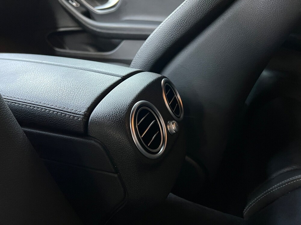 Mercedes-Benz C180 Coupé AMG Premium Plus 156PS 2017, G-955-VT