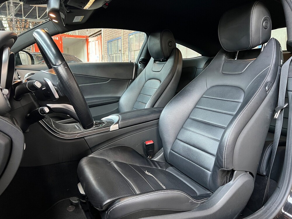 Mercedes-Benz C180 Coupé AMG Premium Plus 156PS 2017, G-955-VT