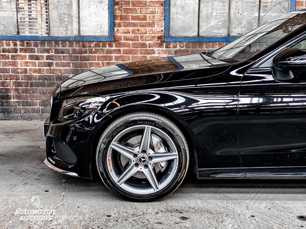 Mercedes-Benz C180 Coupé AMG Premium Plus 156PS 2017, G-955-VT