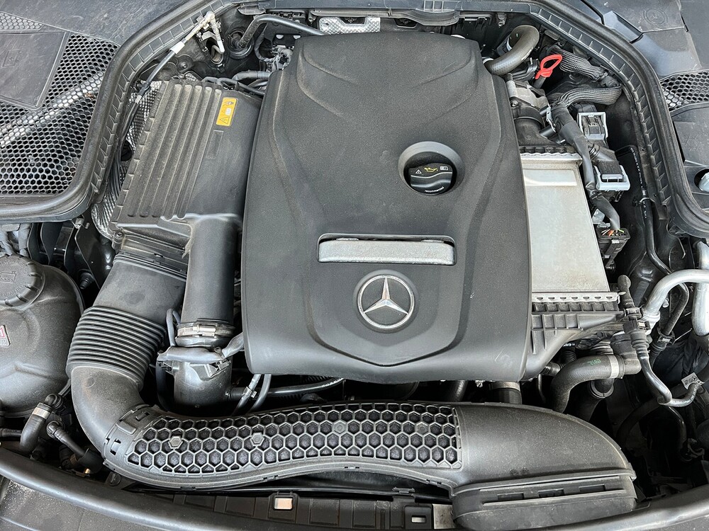 Mercedes-Benz C180 Coupé AMG Premium Plus 156PS 2017, G-955-VT