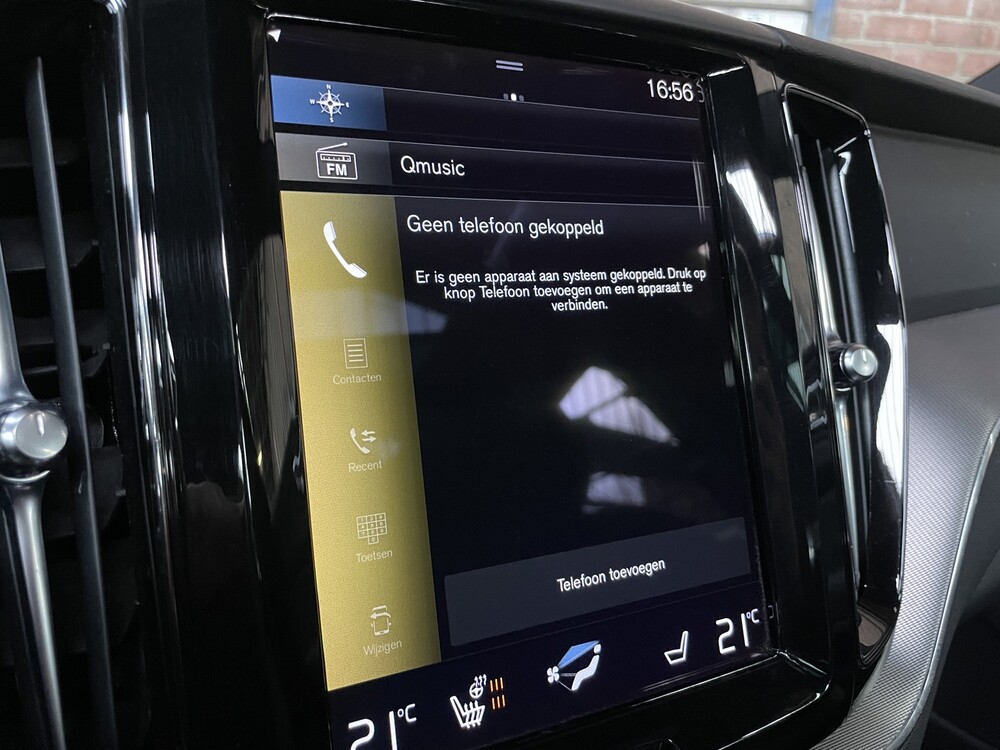 Volvo XC60 T8 R-Design 390hp 2021 -Herstellergarantie-