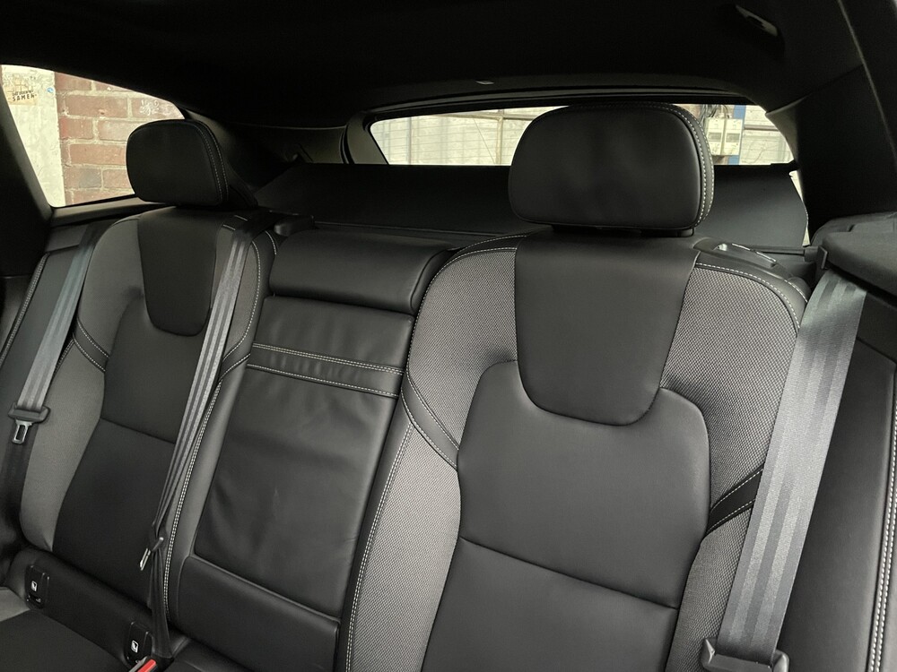 Volvo XC60 T8 R-Design 390hp 2021 -Herstellergarantie-