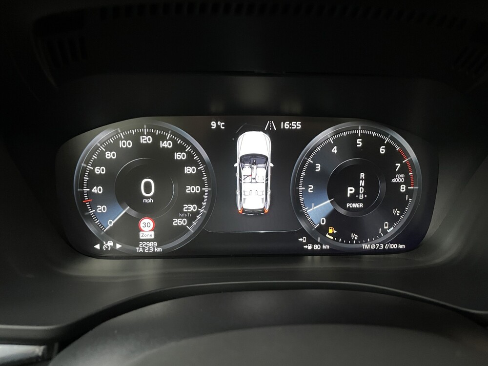 Volvo XC60 T8 R-Design 390hp 2021 -Herstellergarantie-