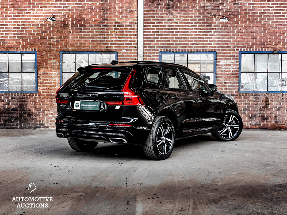 Volvo XC60 T8 R-Design 390hp 2021 -Herstellergarantie-