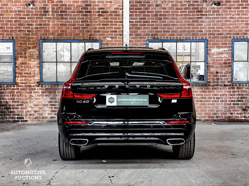 Volvo XC60 T8 R-Design 390hp 2021 -Herstellergarantie-