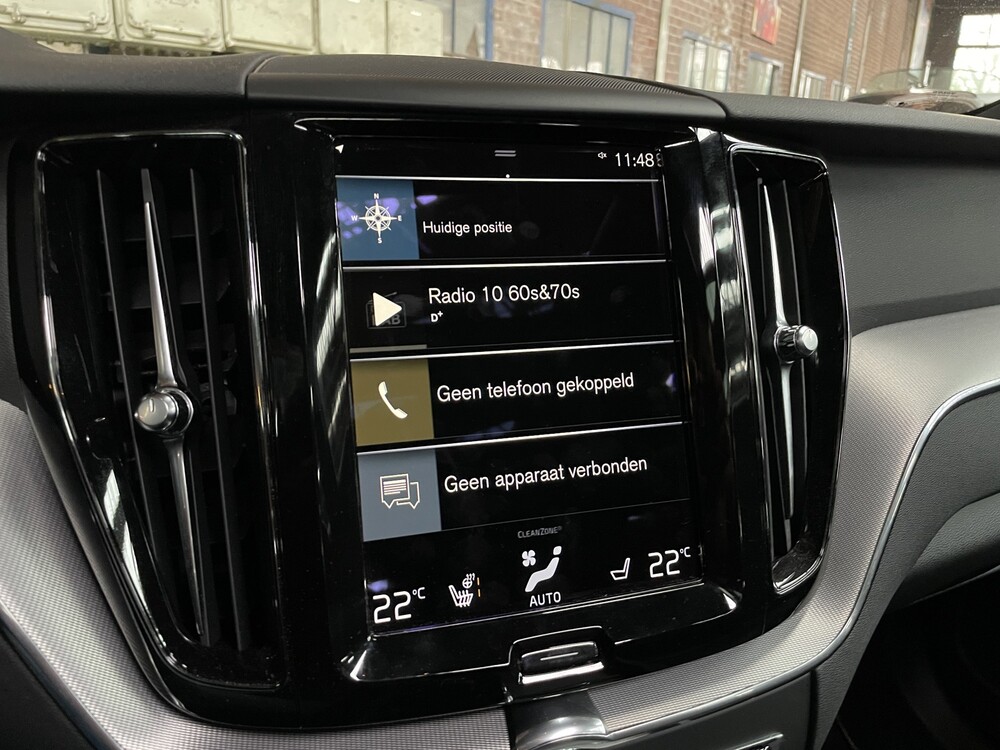 Volvo XC60 T8 R-Design Recharge 389pk 2021 -Fabrieksgarantie-