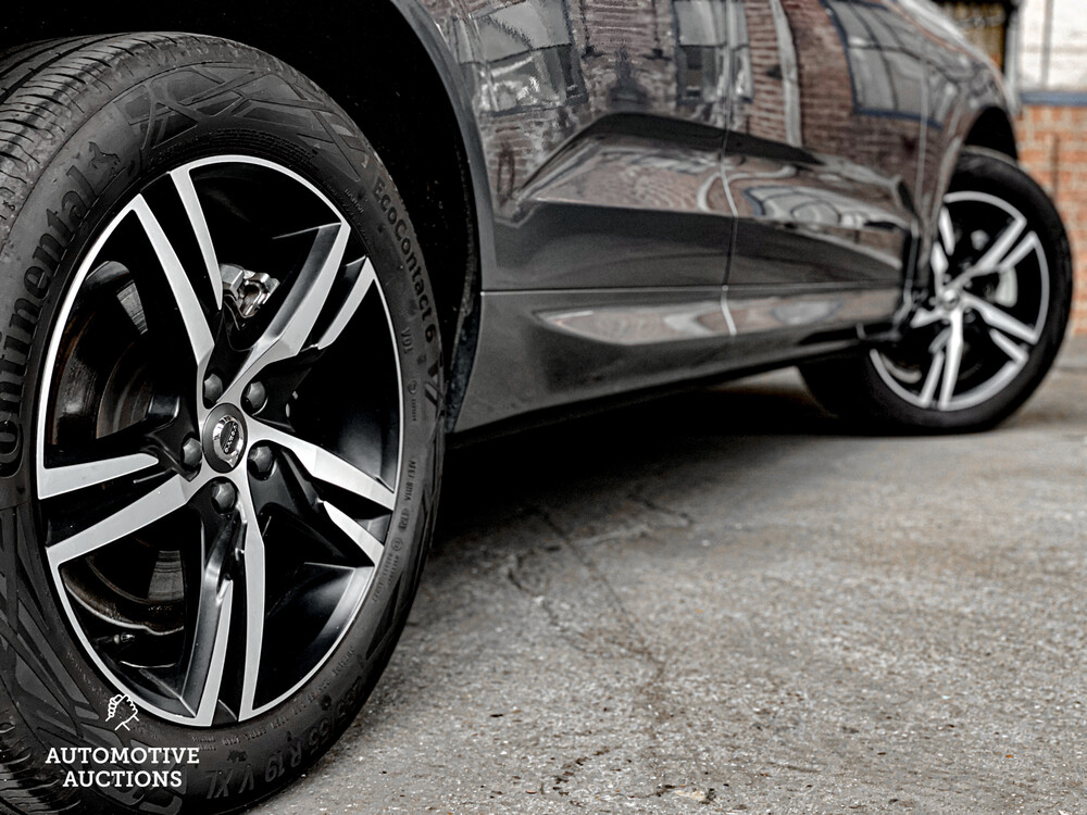 Volvo XC60 T8 R-Design Recharge 389pk 2021 -Fabrieksgarantie-