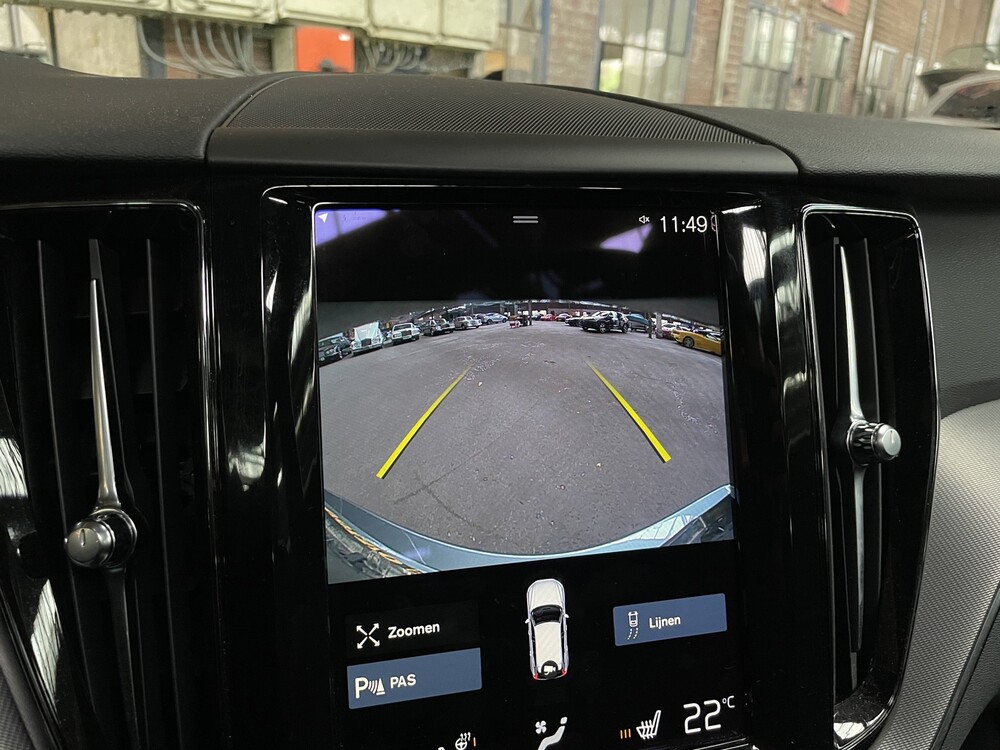 Volvo XC60 T8 R-Design Recharge 389pk 2021 -Fabrieksgarantie-