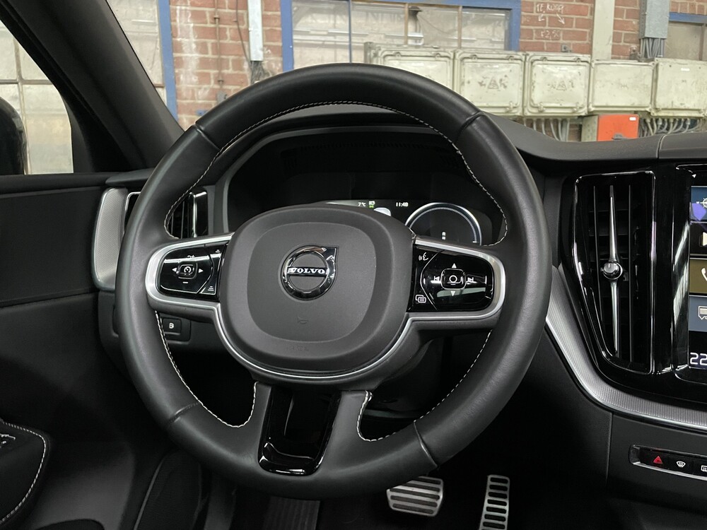 Volvo XC60 T8 R-Design Recharge 389pk 2021 -Fabrieksgarantie-