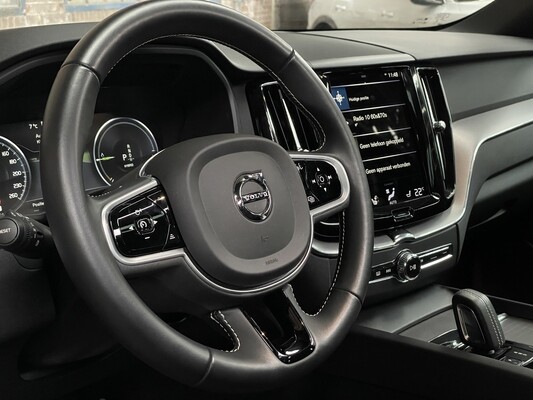 Volvo XC60 T8 R-Design Recharge 389hp 2021 -Manufacturer's warranty-